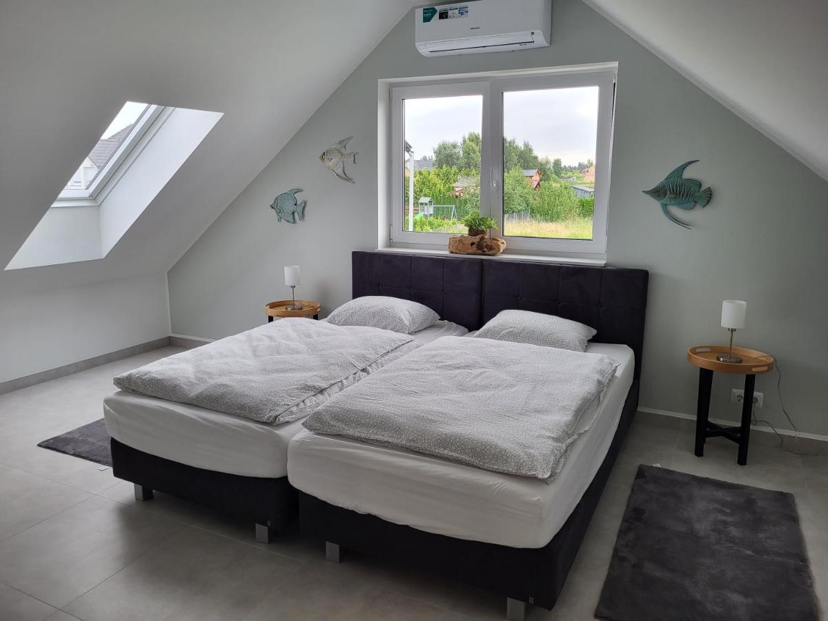 Robson Beach I Sauna, Jacuzzi Miedzywodzie Bagian luar foto